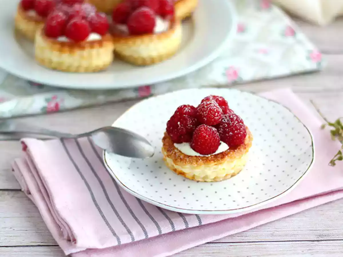 Vadelmat ja mascarpone vol au vent -jälkiruoka - kuva 2