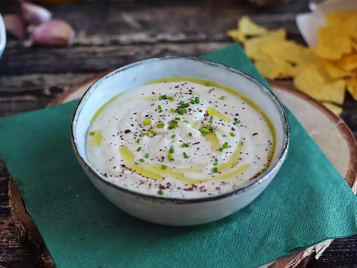 Valkopapu-kookosmaitohummus - kuva 3