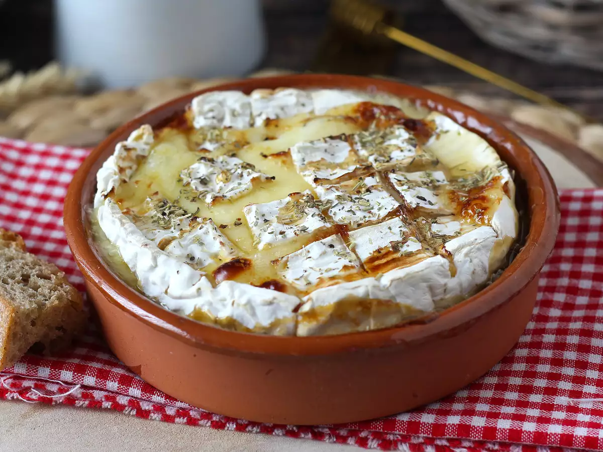 Valuvaa paahdettua Camembert-juustoa air fryerissa! - kuva 2