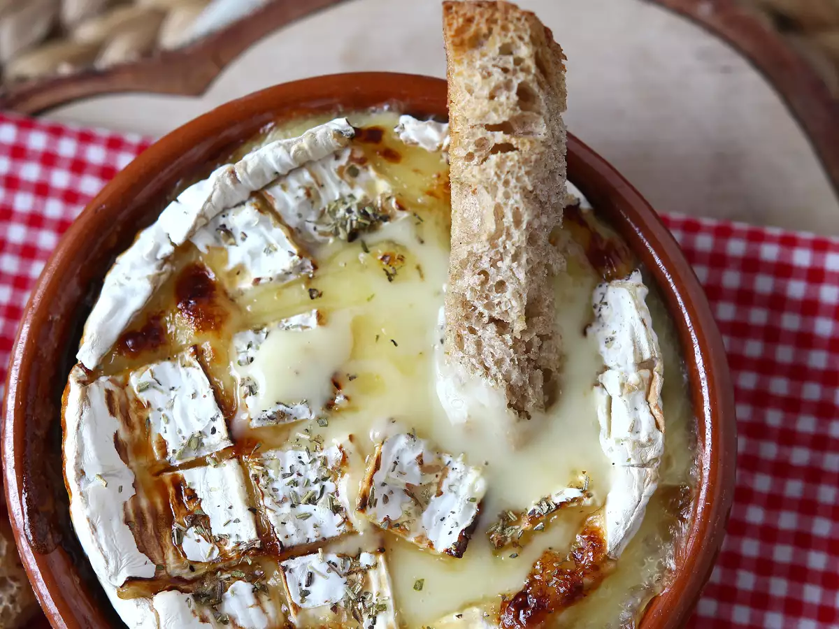 Valuvaa paahdettua Camembert-juustoa air fryerissa! - kuva 5