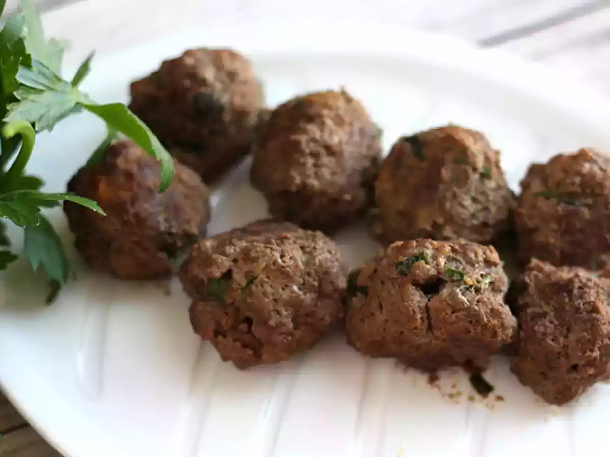 Vasikkaliha ja parmesaanilihapullat - kuva 3