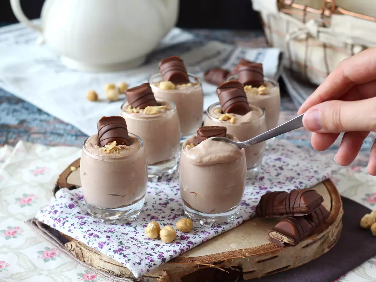 Vastustamattoman herkulliset Kinder Bueno -jälkiruokalasit ilman uunia - kuva 5