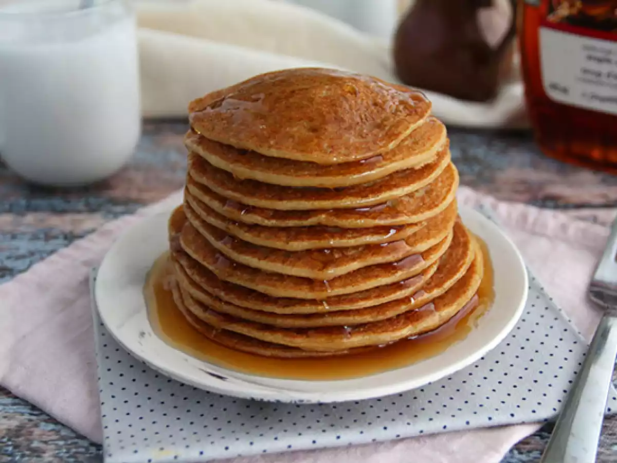 Vegaanisia ja gluteenittomia pannukakkuja - kuva 3