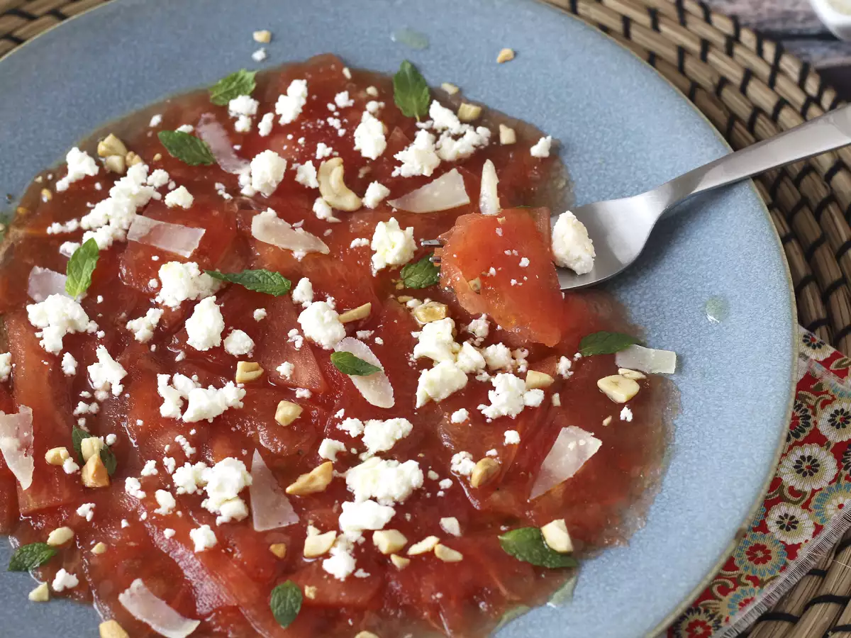 Vesimelon carpaccio – virkistävä kesäinen alkupala - kuva 4
