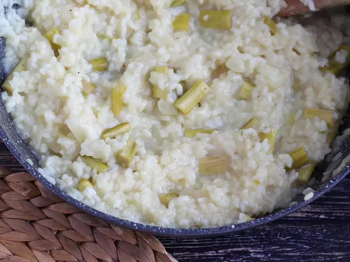Vihreä parsa- ja parmesaanirisotto - kuva 4