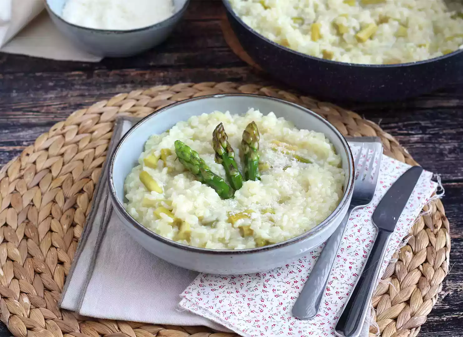 Vihreän parsan ja parmesaanin risotto