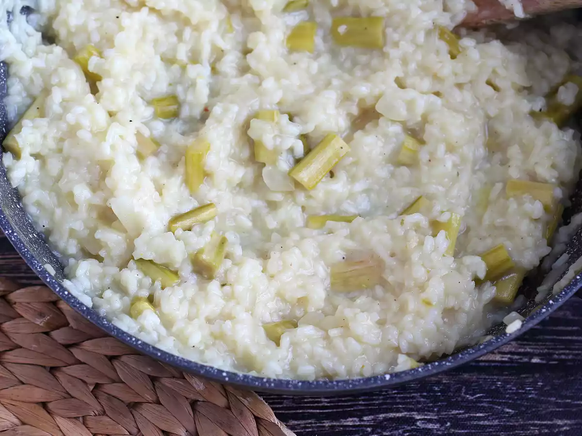 Vihreän parsan ja parmesaanin risotto - kuva 4