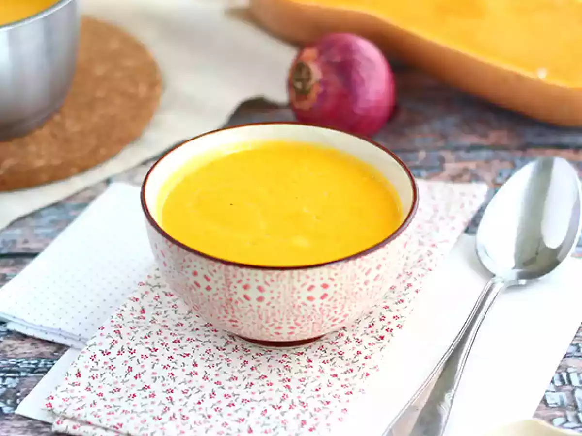 Virheetön butternut-kurpitsakeitto