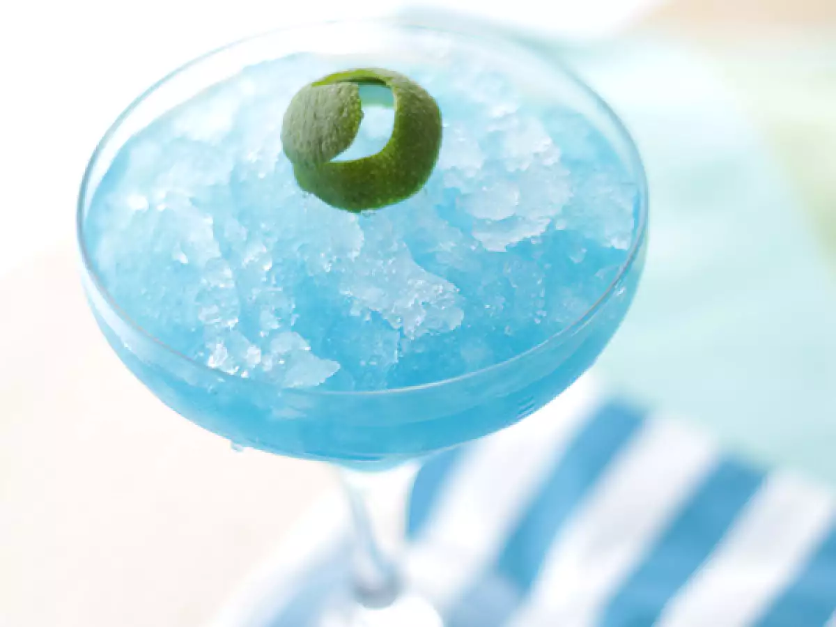 Virkistävä Blue Lagoon -cocktail - kuva 2