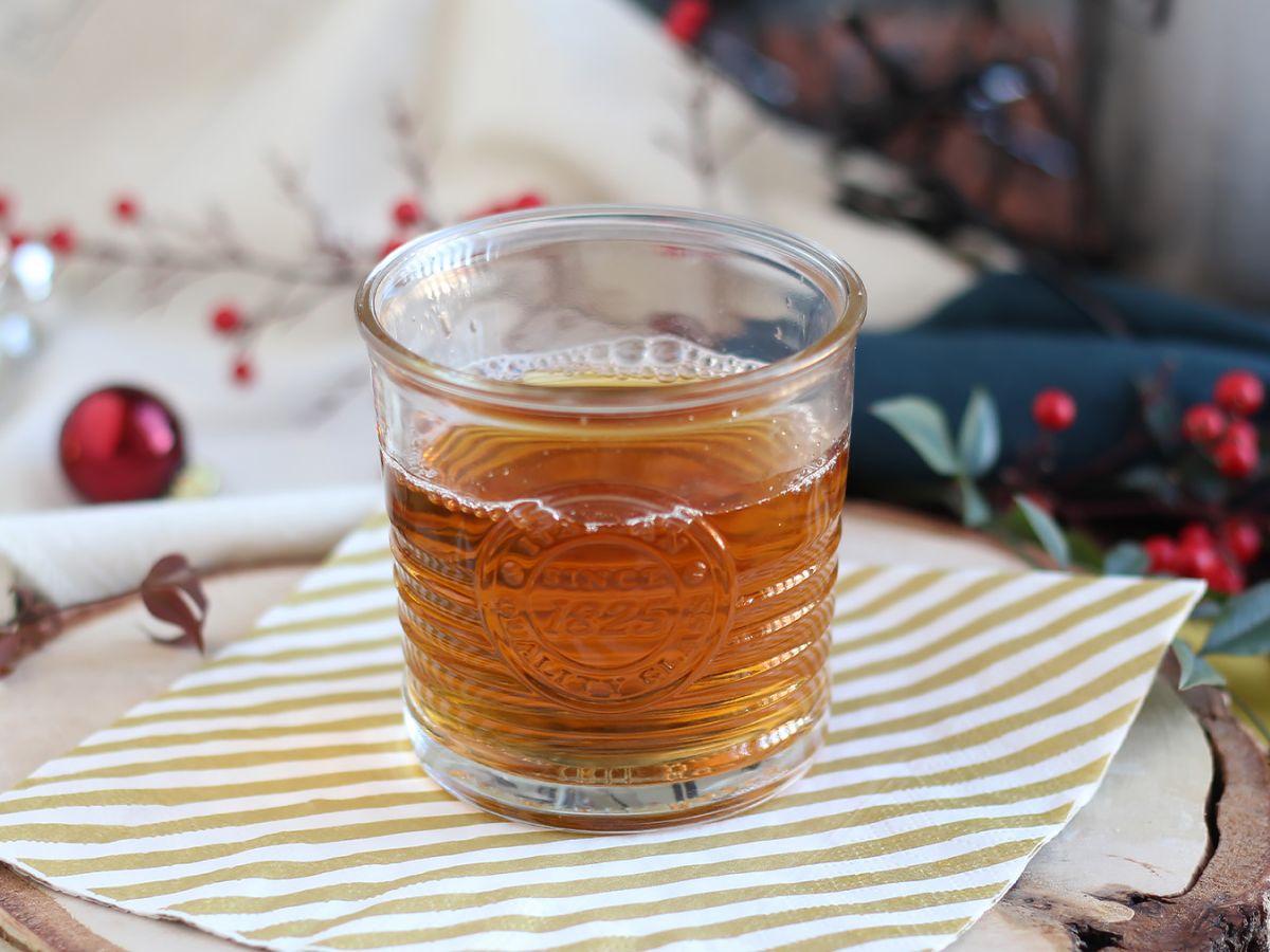 Wassail, joulun maustettu cocktail