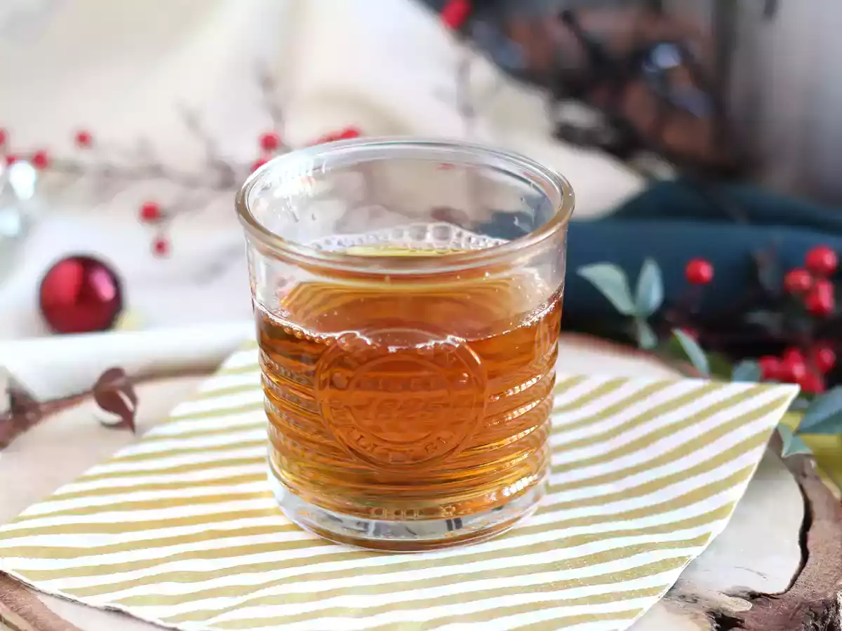 Wassail, joulun maustettu cocktail