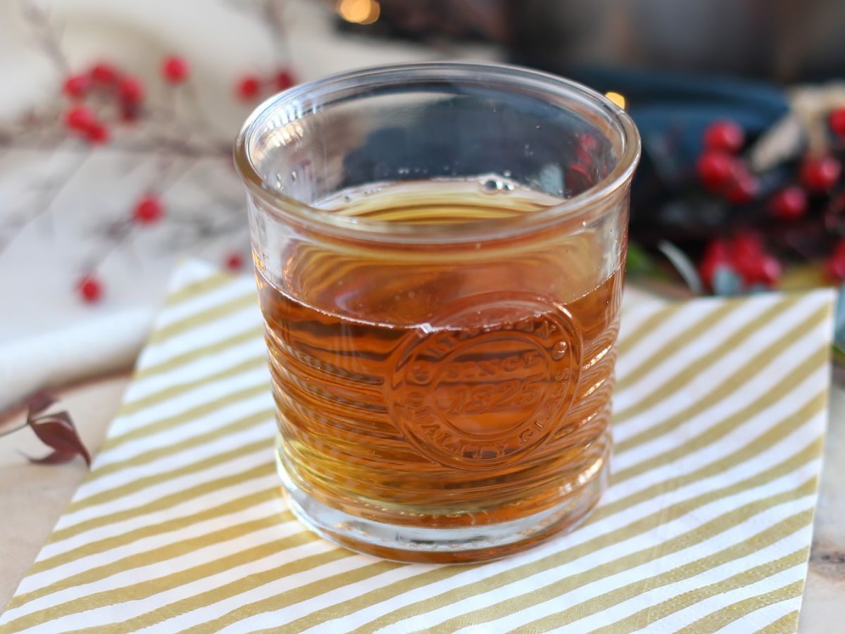 Wassail, joulun maustettu cocktail - kuva 4