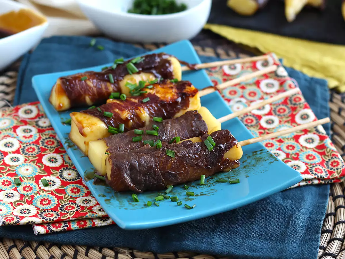 Yakitori-naudanlihavartaat juustolla - kuva 4