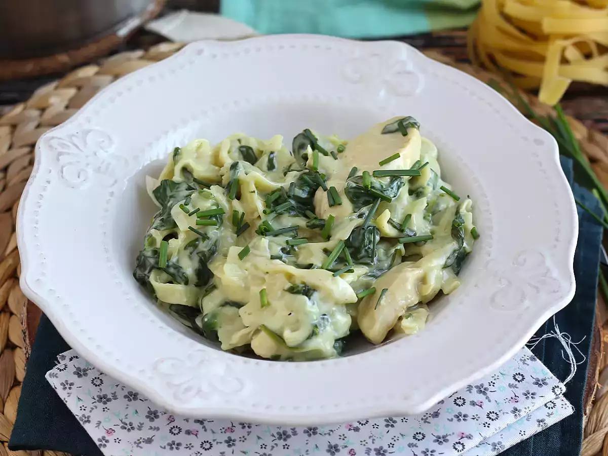 Yhden padan pasta pinaatti, vuohenjuustoa ja kanaa - kuva 4