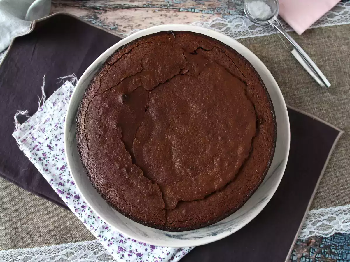 Yksinkertainen suklaakakku - kuva 8